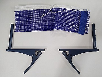 רשת לשולחן טניס + קליפסים KONFORD 4207