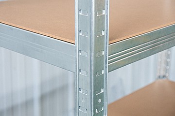 מדפי מתכת חזקים במיוחד בגובה 1.80
