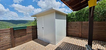 מחסן פאנל מבודד מבנה פאנל מבודד 2.00X2.00 מ'