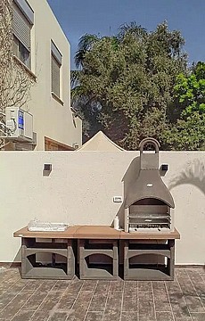 מטבח אבן גריל ברבקיו עם כיור חיצוני לגינה