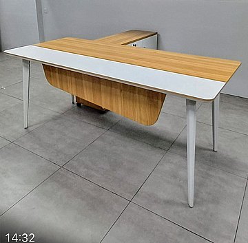 שולחן מנהל עם שלוחה דגם ווגאס 180/80 סמ'