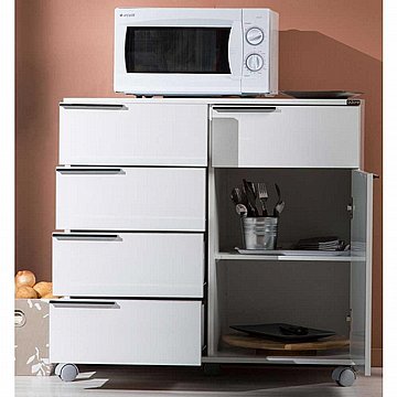 שידה 5 מגירות לאיחסון עם גלגלים