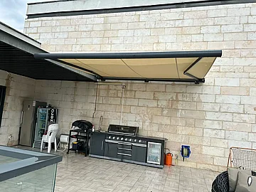 סוכך זרועות חשמלי עם תאורת לד 3.5X5 מ’ A380