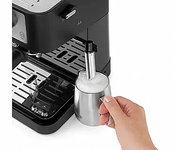 מכונת קפה ידנית Delonghi עם מקציף