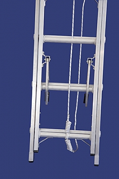 סולם אלומיניום שחיל נשען מקצוענים עם חבל וגלגלת 7.90מ'
