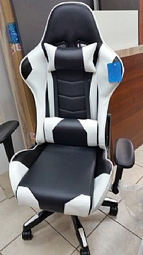 כסא גיימר דגם פיפה