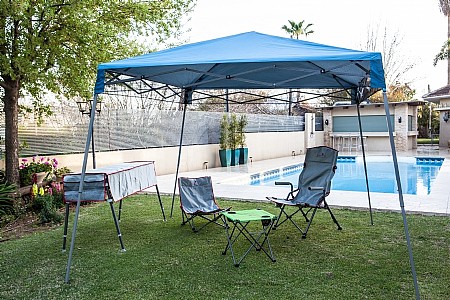 ����� ����� Easy Camping